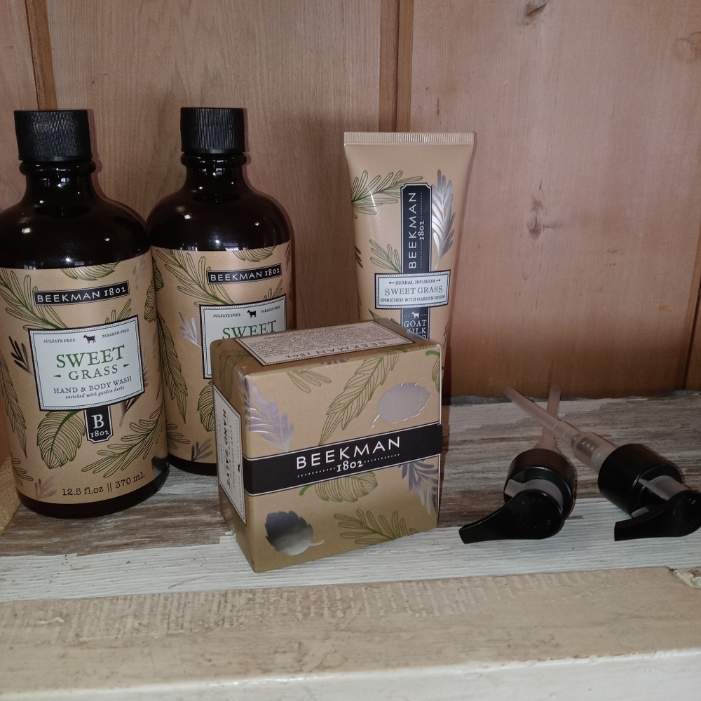 NWT Beekman 1802 Pure Goat Milk Set - Picture 2 of 2